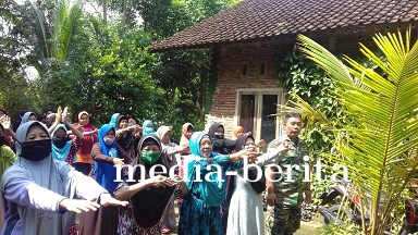 Babinsa Dampingi Kegiatan Posyandu Lansia