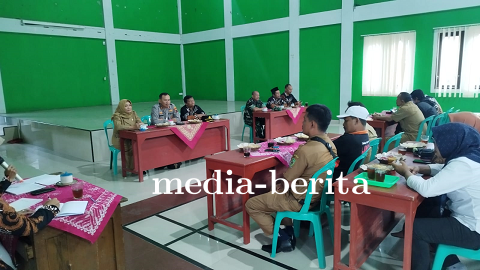 Babinsa Hadiri Pertemuan Rutin Jalinan Silaturahmi Kepala Dusun