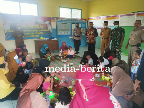 Peran aktif Babinsa Dalam Pemberian Makanan Tambahan bagi Balita