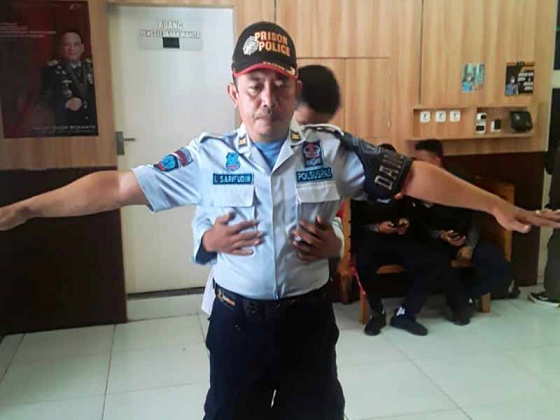 Tugas Beresiko Tinggi: Profil Petugas Pintu Utama (P2U) di Lembaga Pemasyarakatan