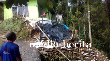 Pergerakan Tanah Juga Terjadi Di Desa Majatengah, Menimpa Satu Rumah
