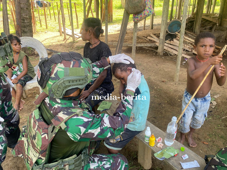 Pelayanan Kesehatan Bergerak, Cara Satgas TNI membantu Masyarakat