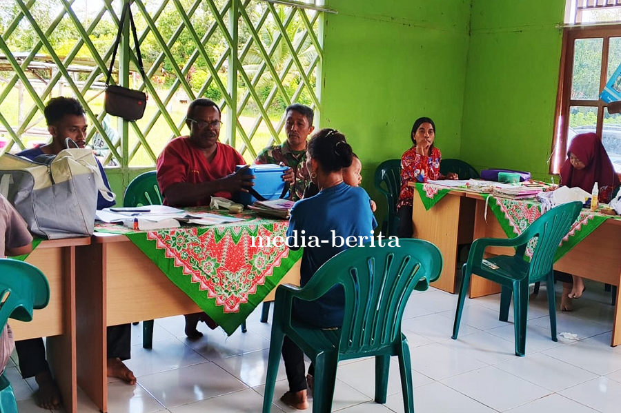 Babinsa Bunggay Hadir Di Tengah Warga, Kawal Kesehatan Lansia dan Balita