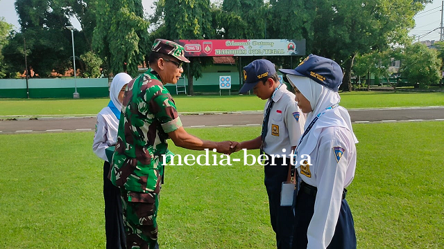 Kodim 0712 Tegal Gelar LDK Pelajar SMP N 10 Tegal