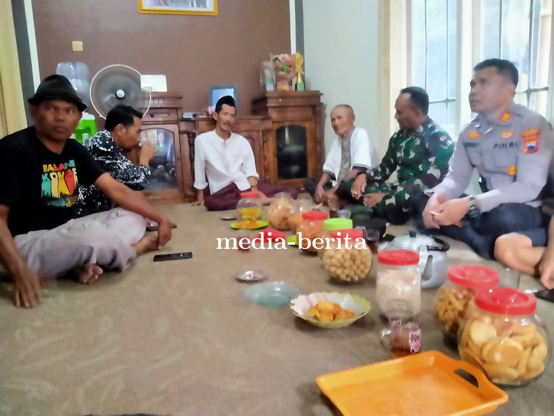 Danramil Bojong Bersama Kapolsek Lakukan Cooling System Pilkades