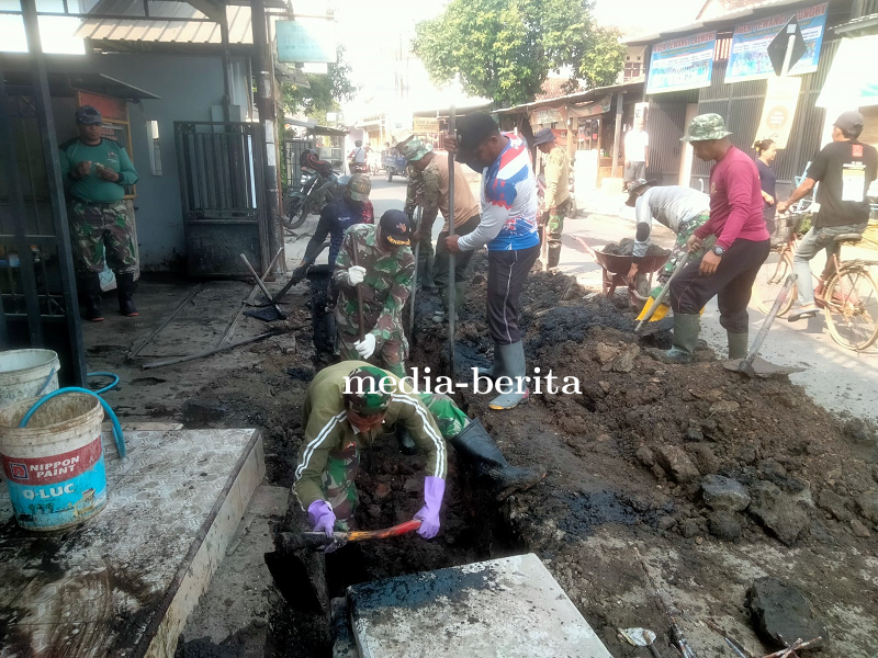 Pembangunan Fisik TMMD Sengkuyung Tahap II Di Kelurahan Pekauman Terus Ditingkatkan