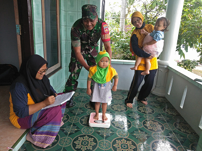 Cegah Stunting Babinsa Pendampingan Posyandu Balita