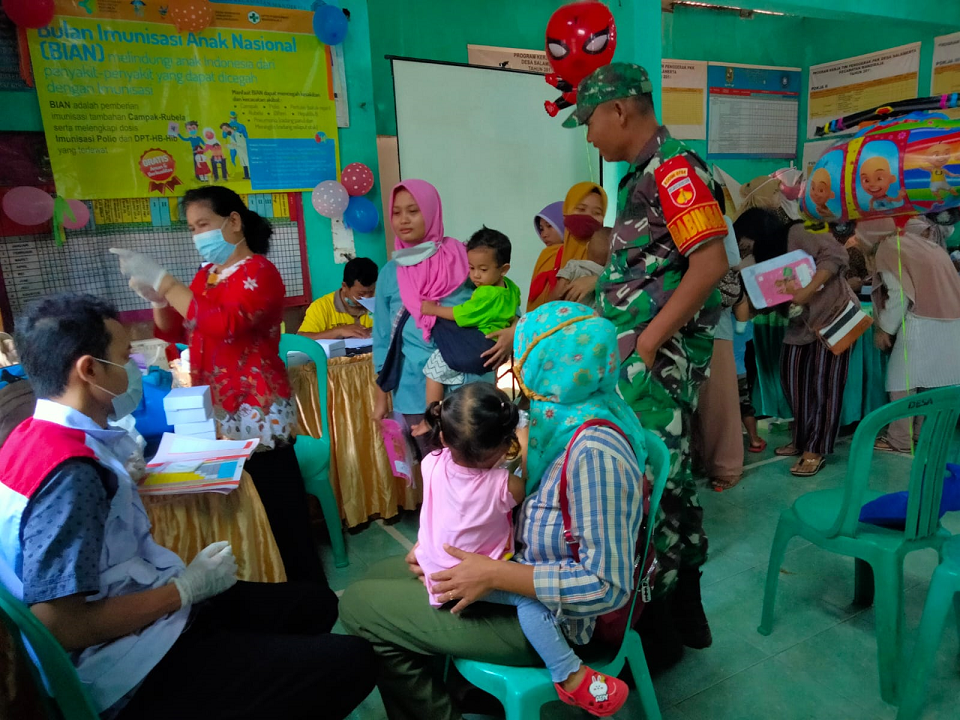 Wujudkan Balita Sehat Bebas Stunting Babinsa Dampingi Pelaksanaan Posyandu