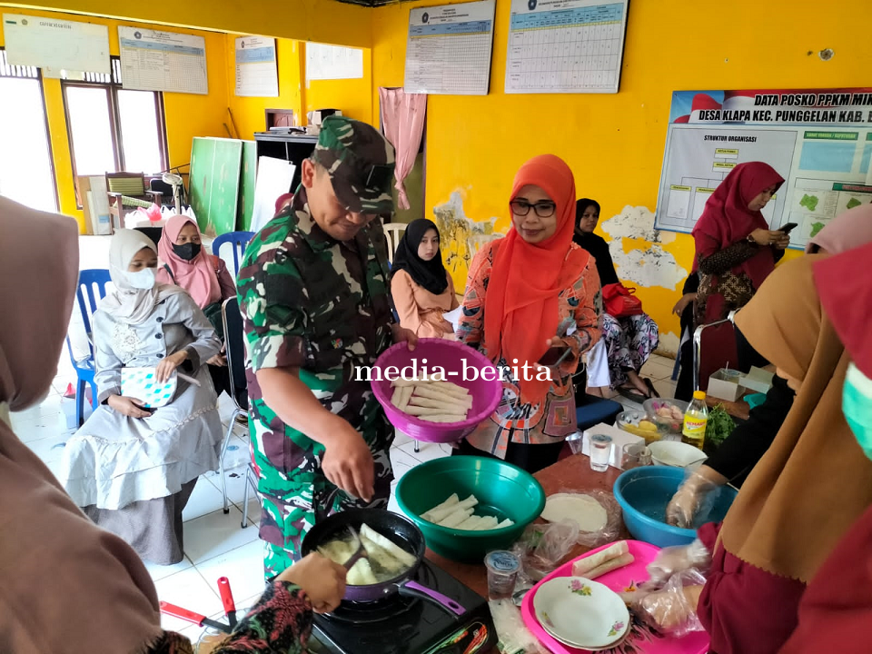 Peduli Balita Babinsa Hadiri Sosialisasi Dapur Sehat Atasi Stunting