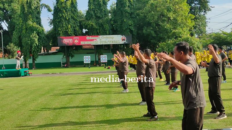 Jumat Sehat, Kodim 0712 Tegal Gelar Senam Aerobik