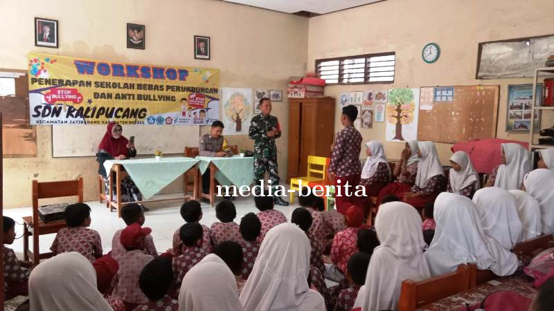 Babinsa dan Bhabinkamtibmas Kalipucang Edukasi Stop Bullying di Sekolah Dasar