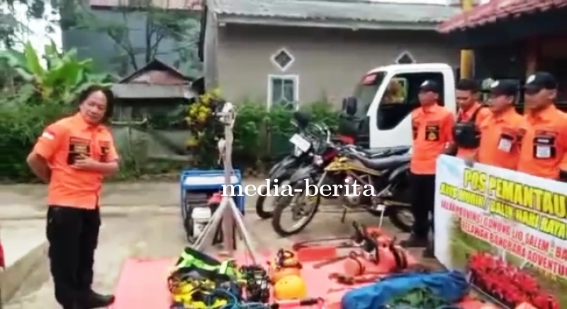Bagi Pemudik di Jalur Ekstrim Gunung Lio Salem, Tenang Ada Relawan 24 Jam