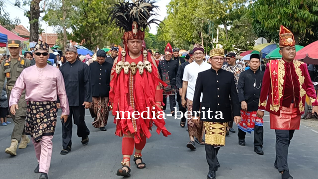 Kodim 0712 Tegal Ikuti Karnaval HUT RI Ke-79 Tingkat Kabupaten Tegal