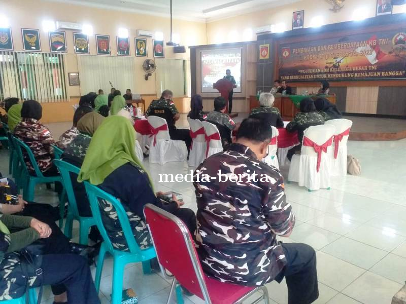Ini Materi Komsos Kodim Brebes Dengan KBT