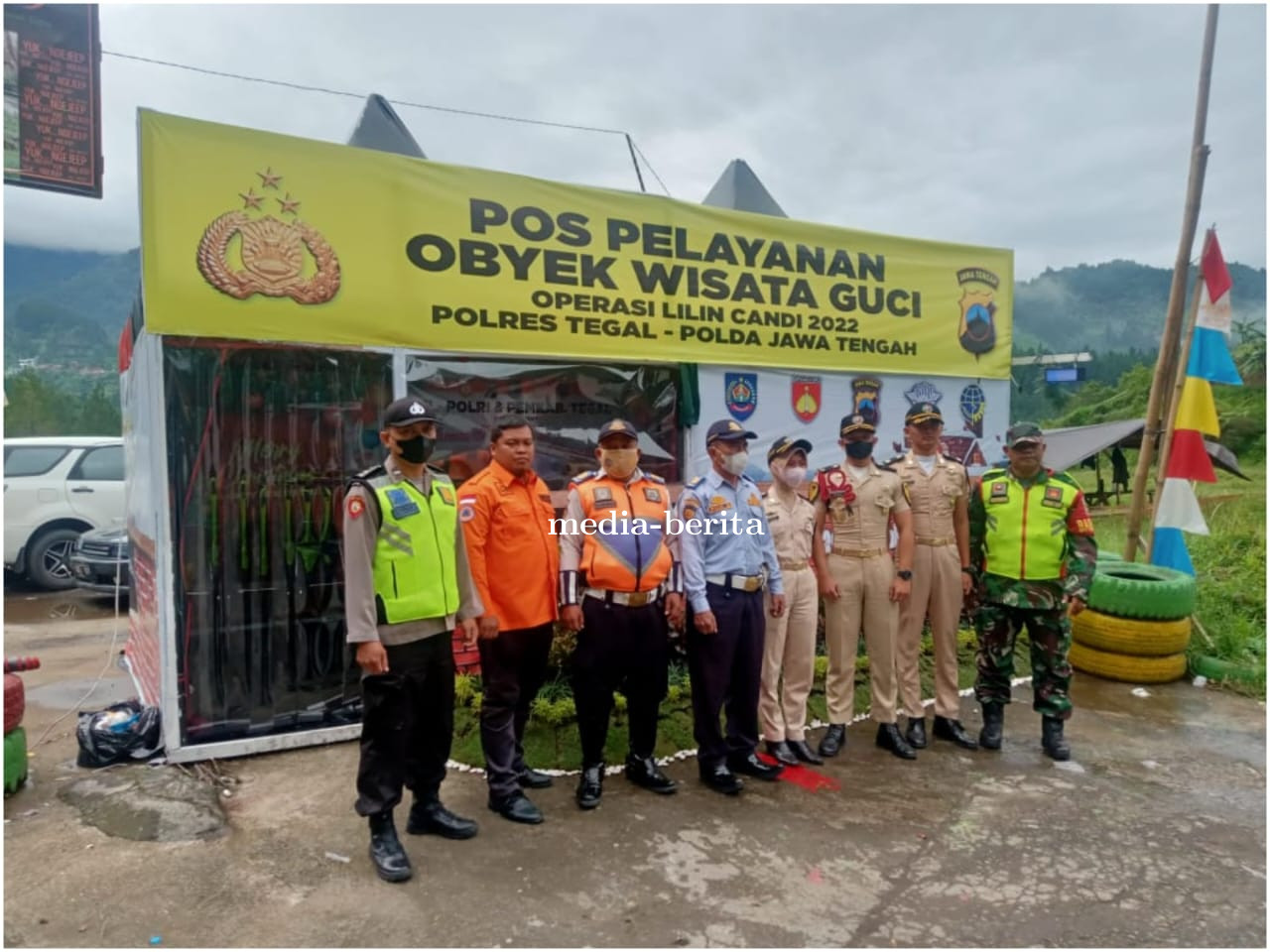 Cipta Kondisi Aman, Babinsa Koramil 19 Bumijawa Laksanakan Pengamanan Objek Wisata Guci