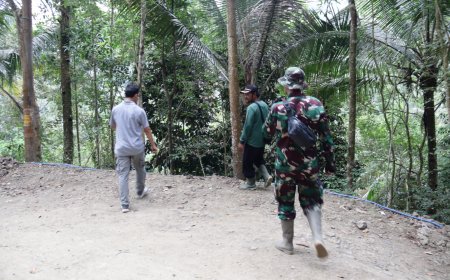 Dari Titik Nol Pos Kamling Semangat Kebersamaan Dibangun di Gumelem Kulon