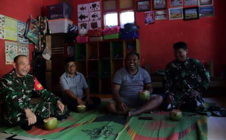 Dandim Banjarnegara Singgah di Rumah Warga