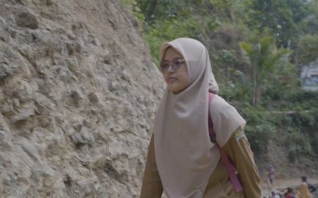 Jalan Baru Semangat Baru untuk Pendidikan di Gumelem Kulon