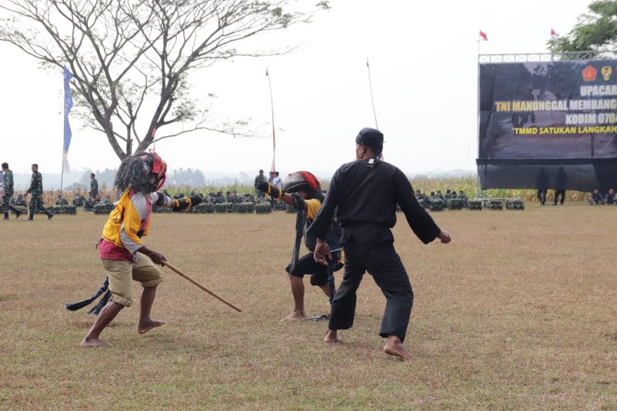 Budaya Lokal Sambut TMMD Reguler ke-129