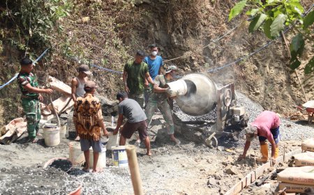 Kompak Isi Molen Warga dan Satgas Berpacu Wujudkan Jalan Impian Desa