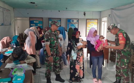 Tak Hanya Bangun Jalan Kopka Wahid Turut Dampingi Posyandu Warga Gumelem Kulon