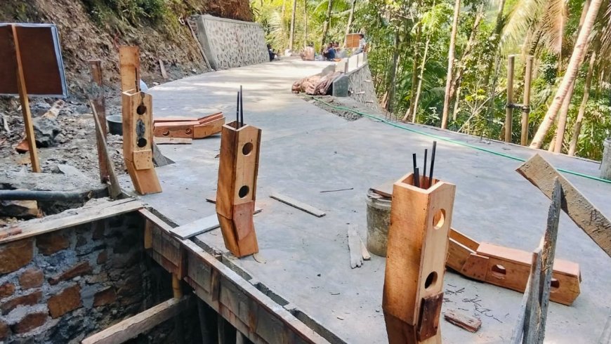 Bikisting Tangan Gareng Terpasang Plat Beton Siap Memasuki Tahap Pengecoran
