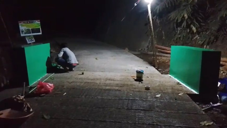 Dari Beton Kusam Menjadi Lebih Menarik Brug di Lembur Dipercantik Satgas TMMD