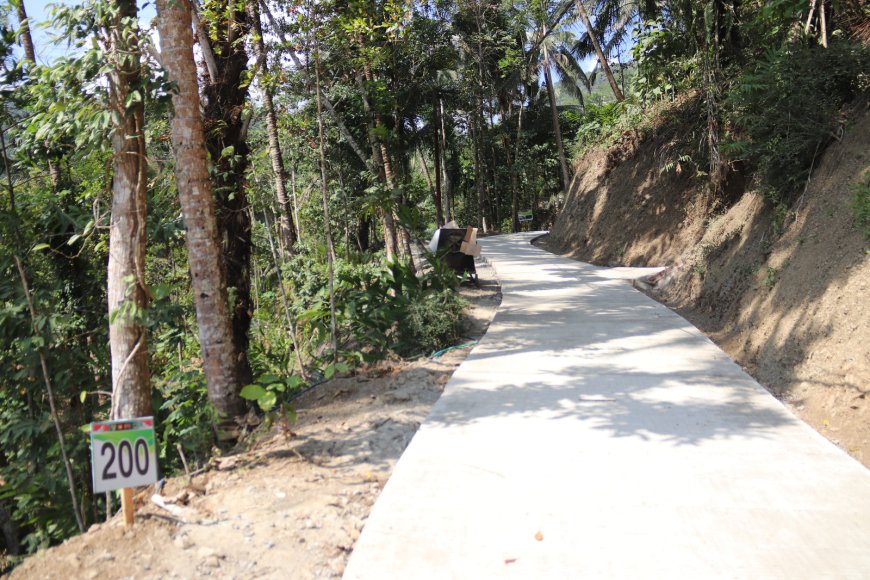 Rabat Beton 737 Meter Rampung 100 Persen Wajah Baru Jalan Dusun Kunir