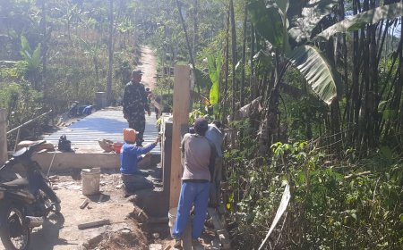 Dandim Banjarnegara Tinjau Pembangunan Jembatan Garuda Beton Sungai Jarompang